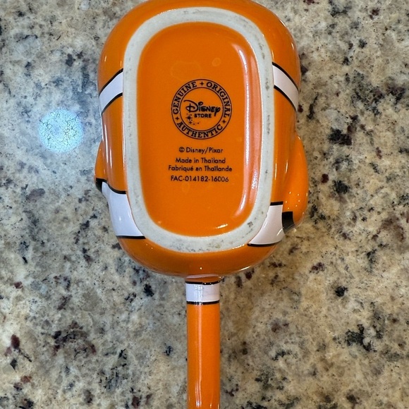 Disney Finding Nemo Mug - Picture 5 of 5